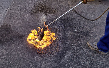 Hyde Park flat roofing repairs